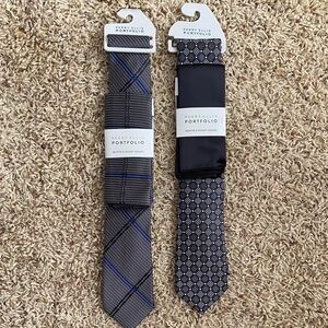 NWT Perry Ellis Mens Necktie & Pocket Square Bundle